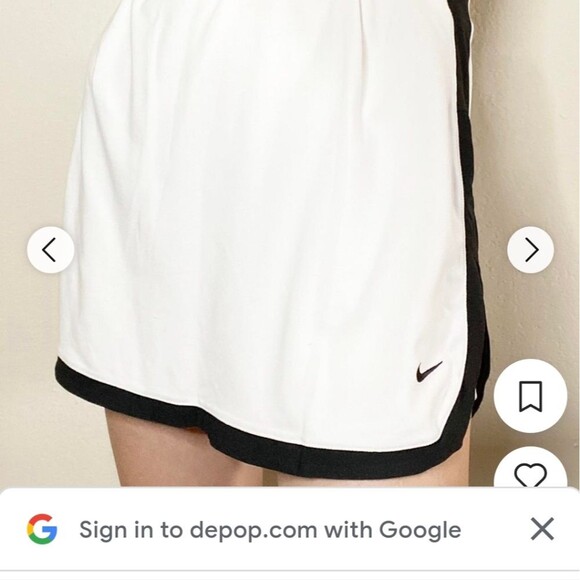 Nike white Tennis Golf skort with attached shirts size MED - Picture 1 of 6